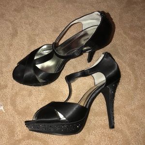 Black Style & Co heels